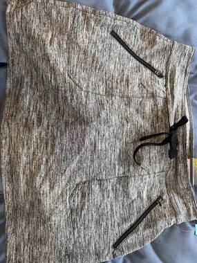 Tek Gear Heather Gray Women's Athletic Skort with Zip Pockets